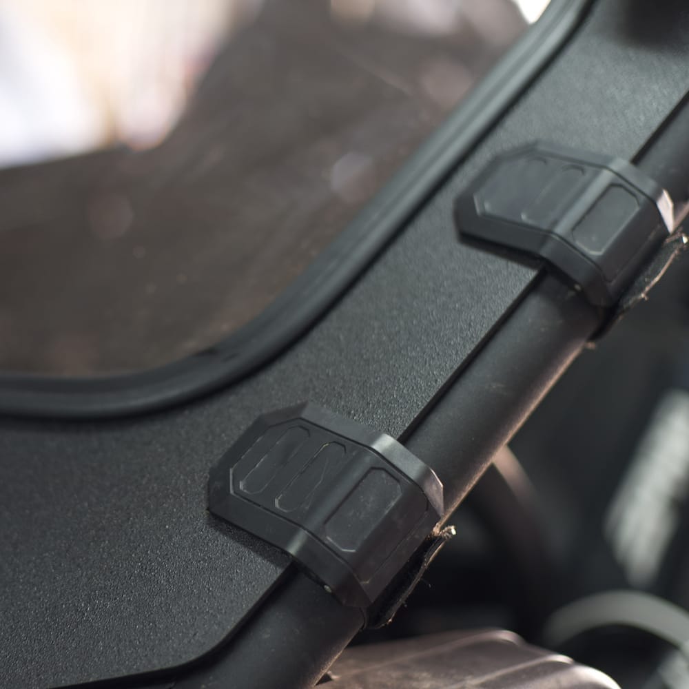 can-am extremalshield rugged frame and handles